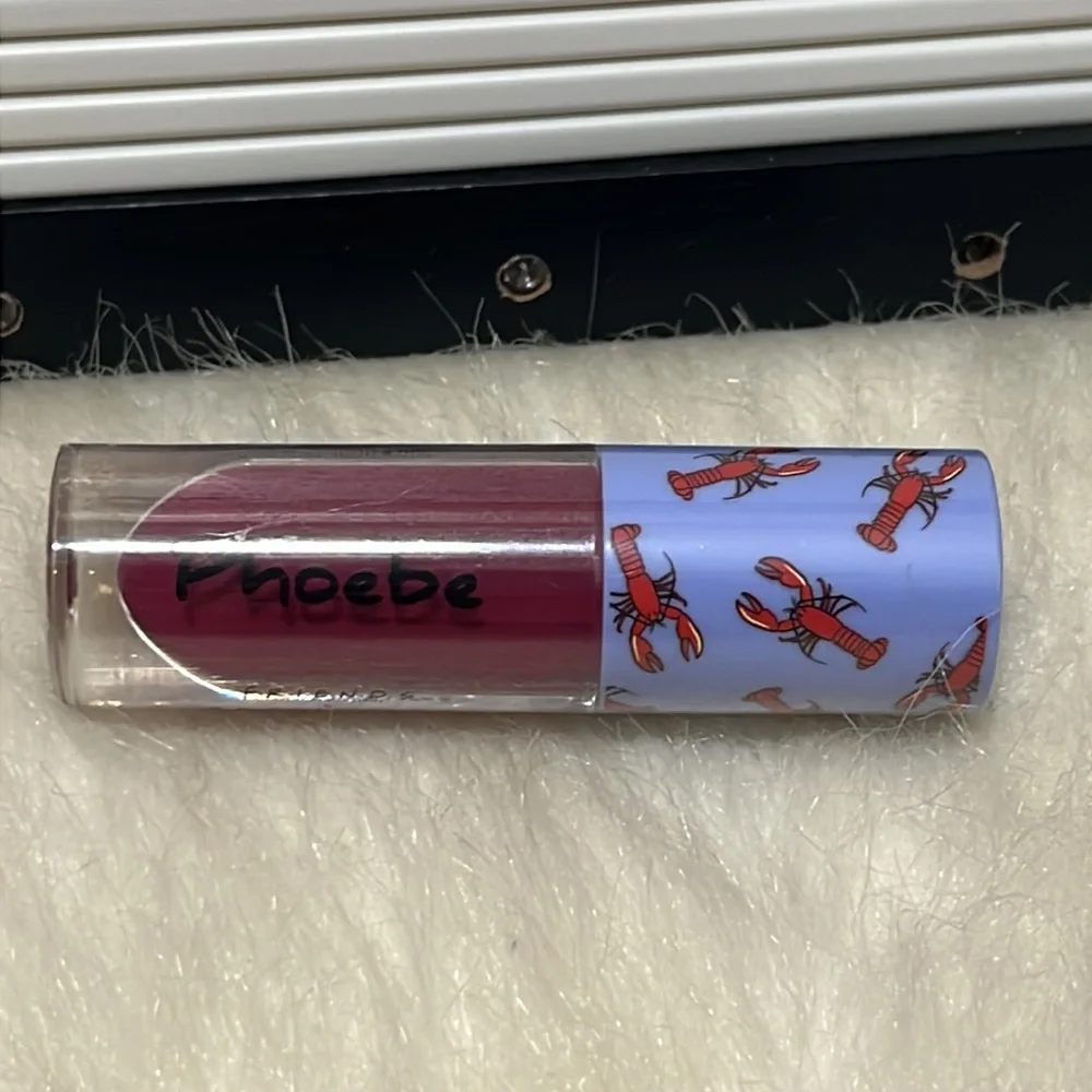 Makeup Revolution Friends PHOEBE Pout Bomb Lip Gloss.  Vegan